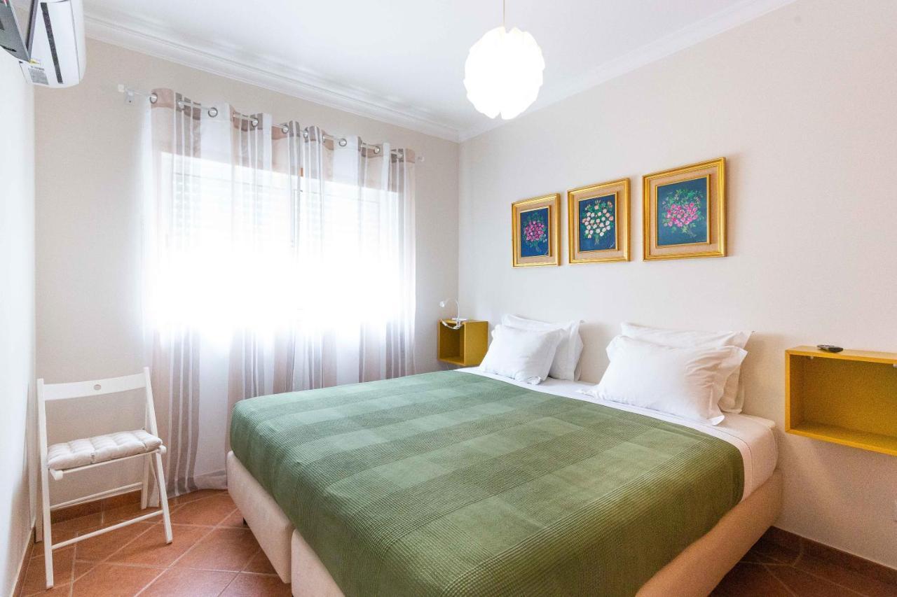 Two-Bedroom Apartment,1198340566:JPEG